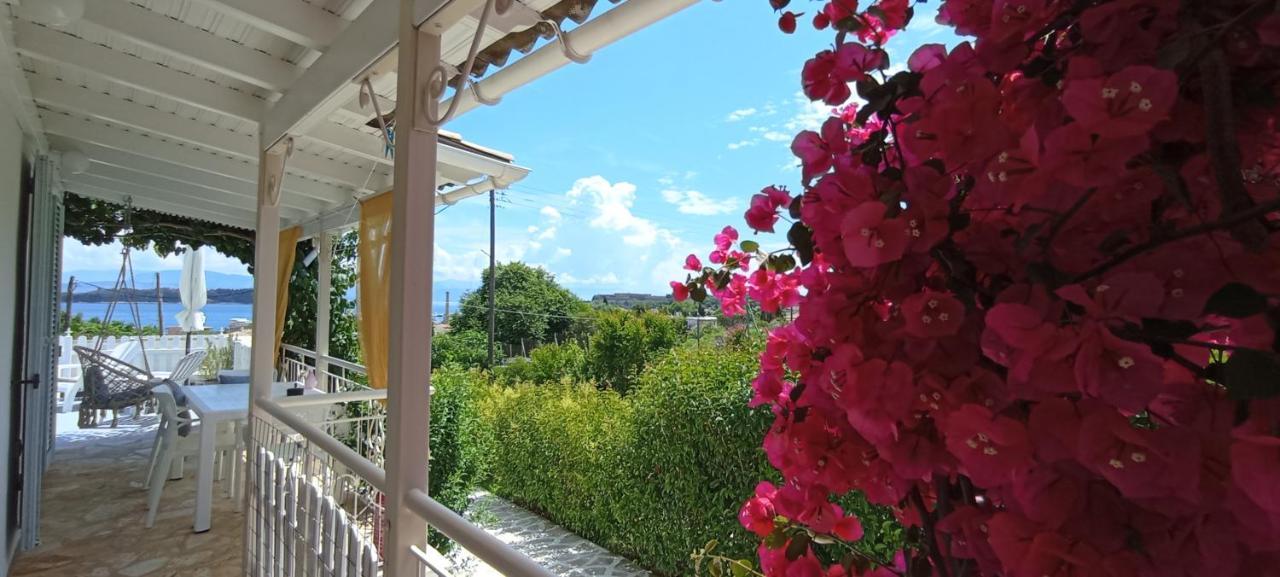 Summer House In Corfu Town Mantouki