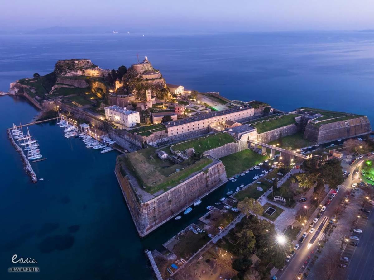 Summer House In Corfu Town