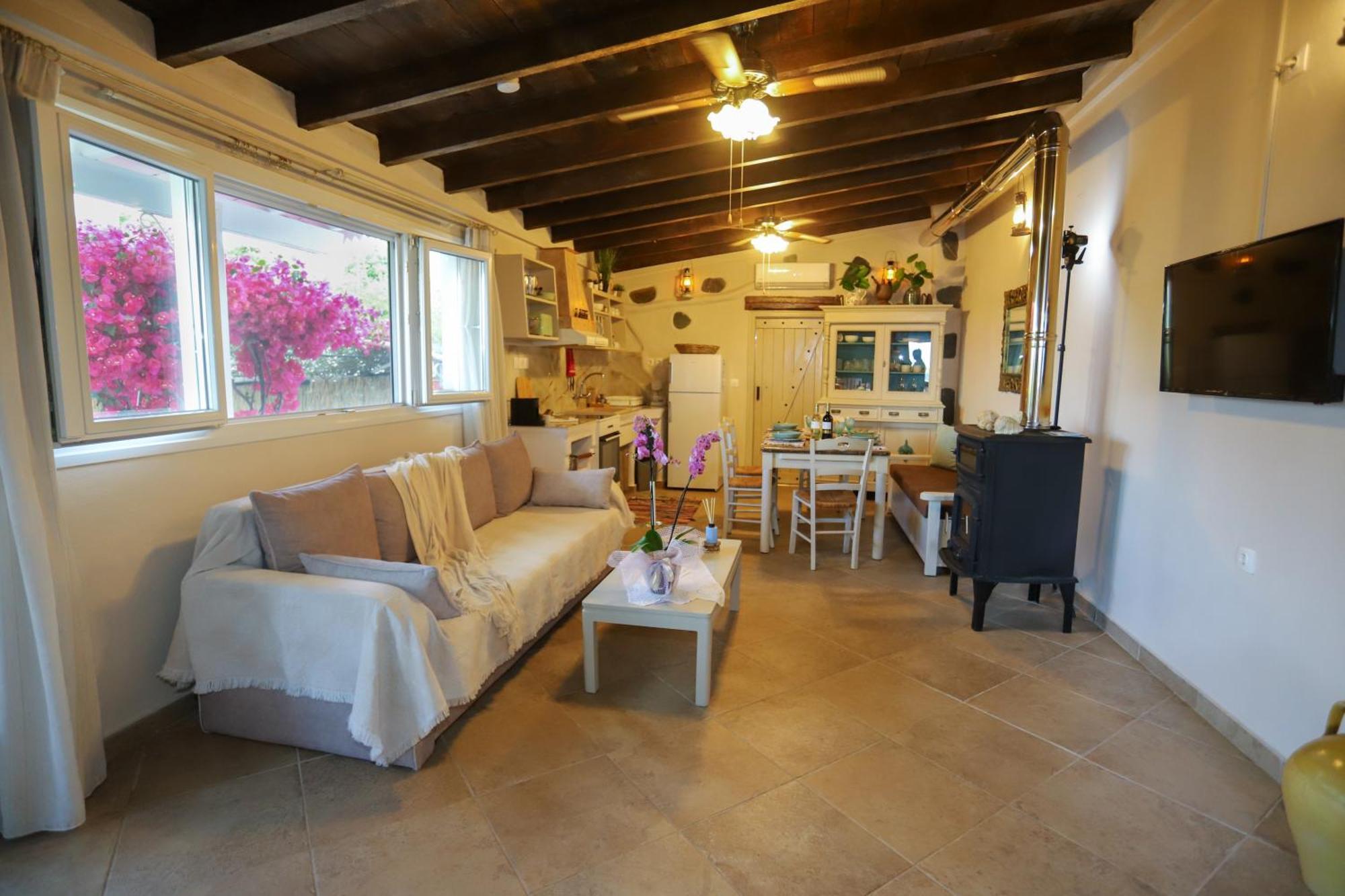 Summer House In Corfu Town Apartment