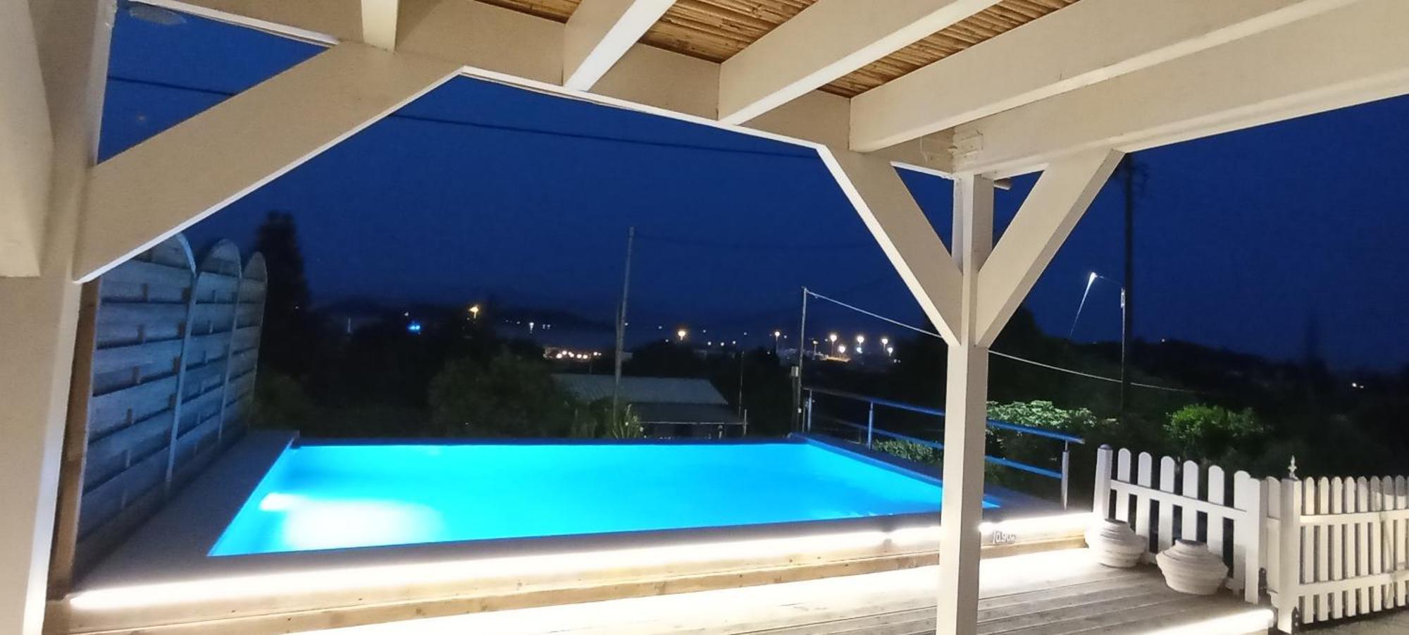 Summer House In Corfu Town Apartment Mantouki
